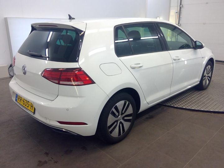 VOLKSWAGEN GOLF 2018 wvwzzzauzhw952749