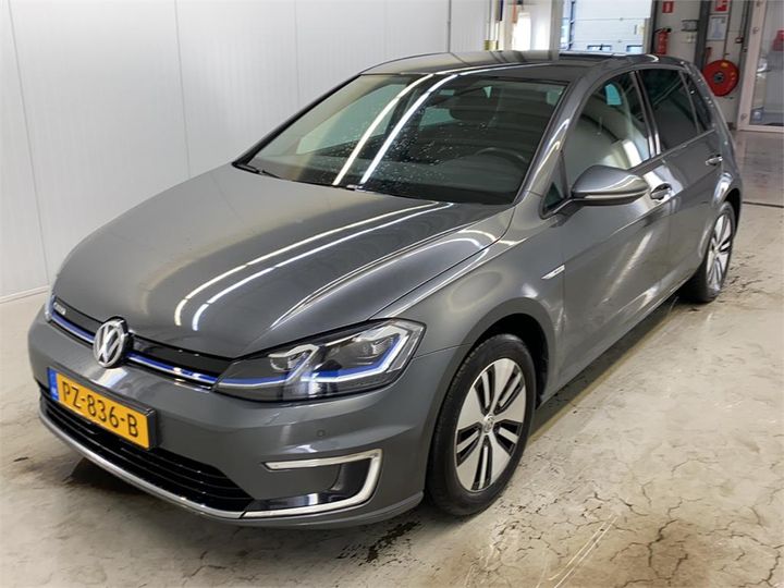 VOLKSWAGEN GOLF 2017 wvwzzzauzj8900076