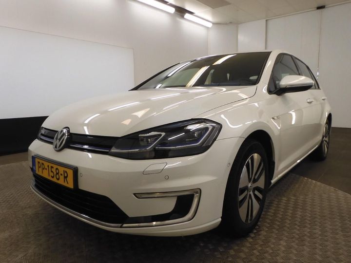 VOLKSWAGEN GOLF 2017 wvwzzzauzj8900077