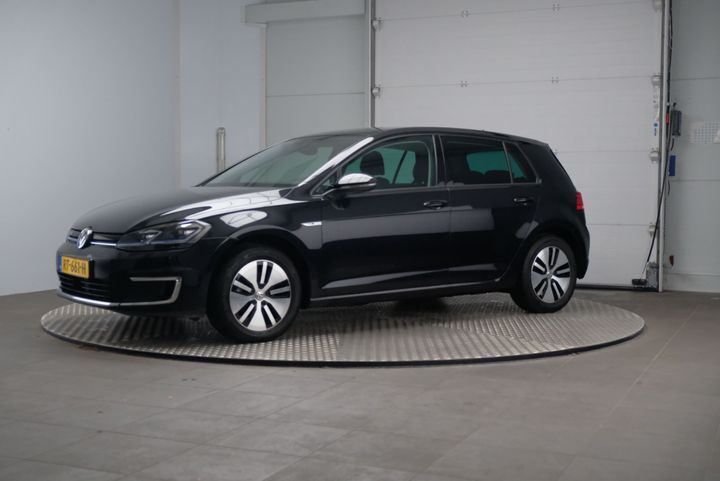 VOLKSWAGEN GOLF 2018 wvwzzzauzj8901110