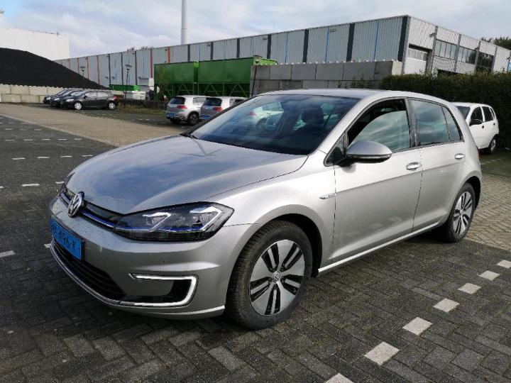 VOLKSWAGEN GOLF 2017 wvwzzzauzj8901736