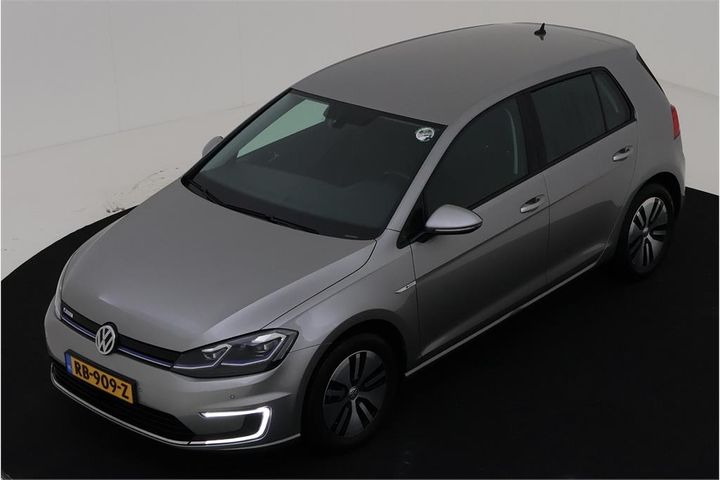 VOLKSWAGEN GOLF 2017 wvwzzzauzj8902391