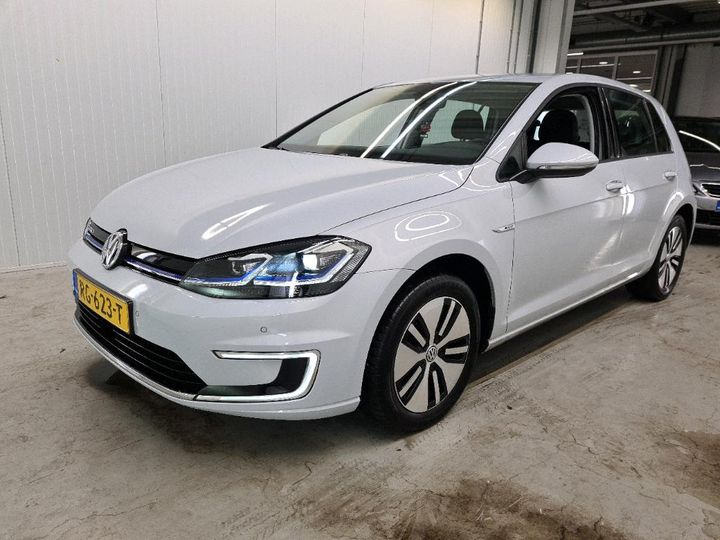 VOLKSWAGEN GOLF 2017 wvwzzzauzj8902732