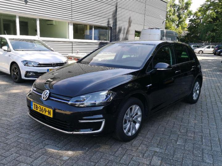 VOLKSWAGEN GOLF 2018 wvwzzzauzj8902754