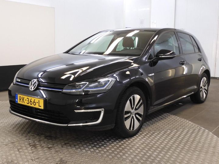 VOLKSWAGEN GOLF 2018 wvwzzzauzj8902995