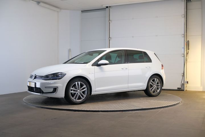 VOLKSWAGEN GOLF 2018 wvwzzzauzj8903444