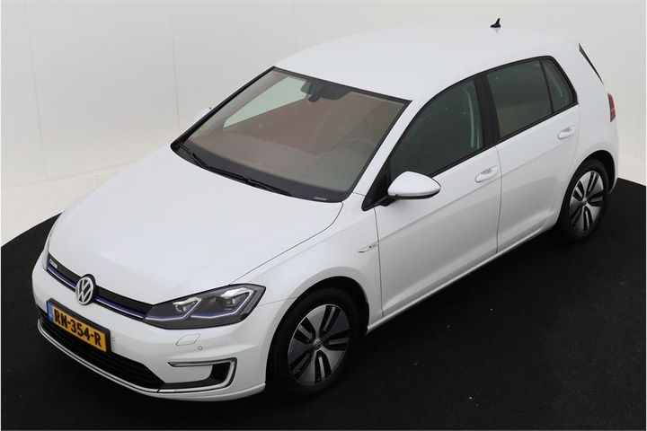 VOLKSWAGEN GOLF 2018 wvwzzzauzj8903982