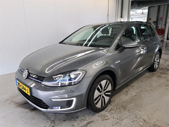 VOLKSWAGEN GOLF 2018 wvwzzzauzj8904154