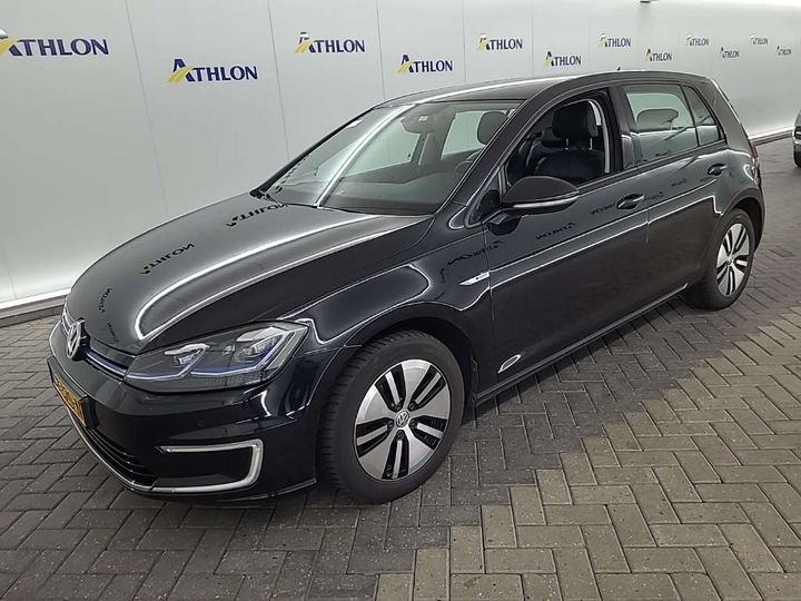 VOLKSWAGEN GOLF 2018 wvwzzzauzj8904555