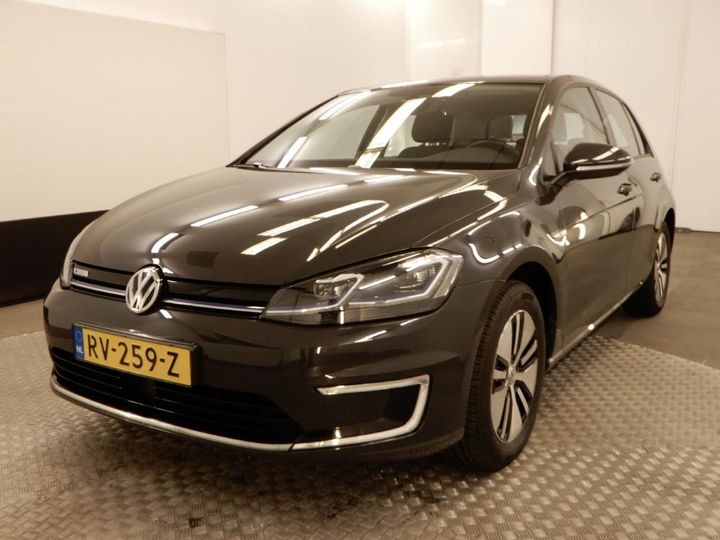 VOLKSWAGEN GOLF 2018 wvwzzzauzj8904670