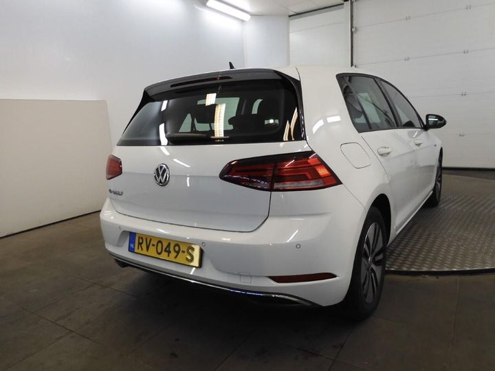 VOLKSWAGEN GOLF 2018 wvwzzzauzj8904807