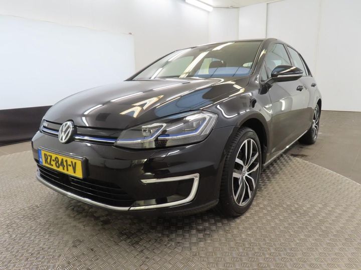 VOLKSWAGEN GOLF 2018 wvwzzzauzj8905540