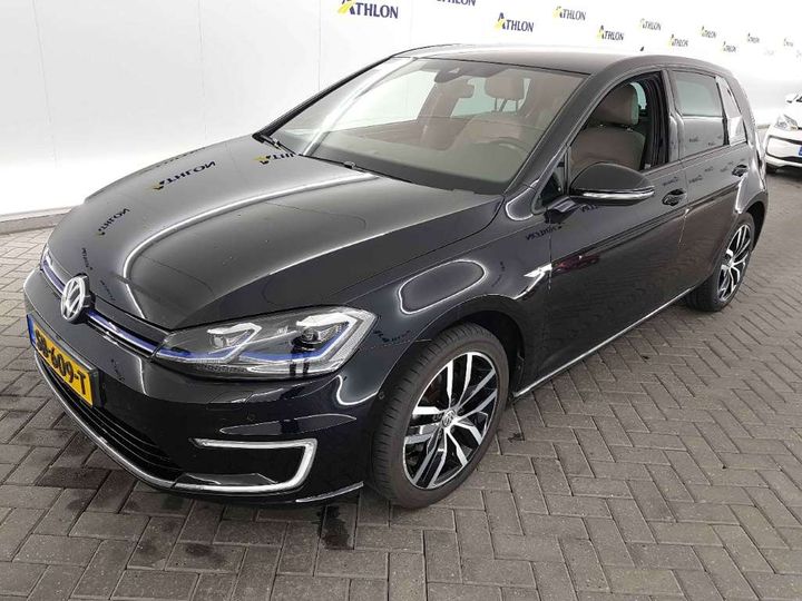 VOLKSWAGEN GOLF 2018 wvwzzzauzj8905554