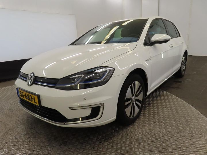 VOLKSWAGEN GOLF 2018 wvwzzzauzj8905871