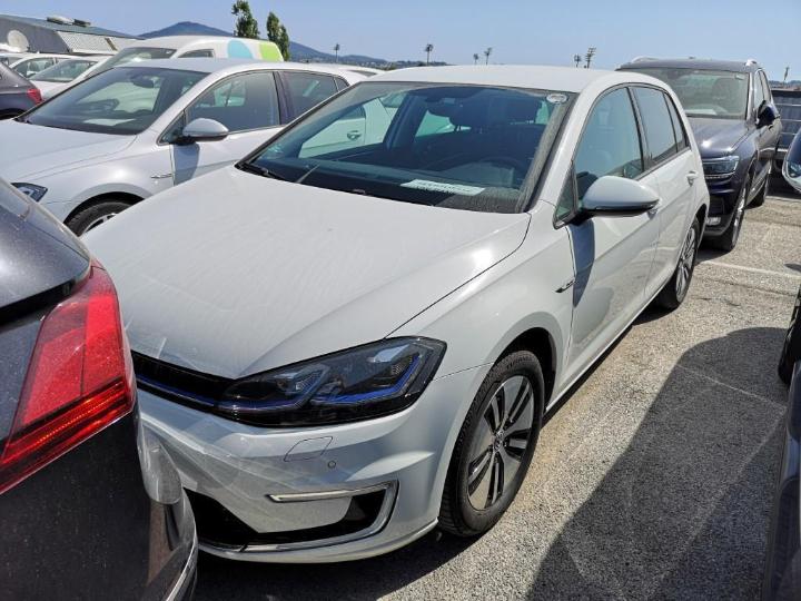 VOLKSWAGEN GOLF 2018 wvwzzzauzj8907074