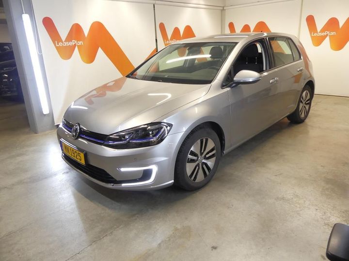 VOLKSWAGEN GOLF 2018 wvwzzzauzj8908066