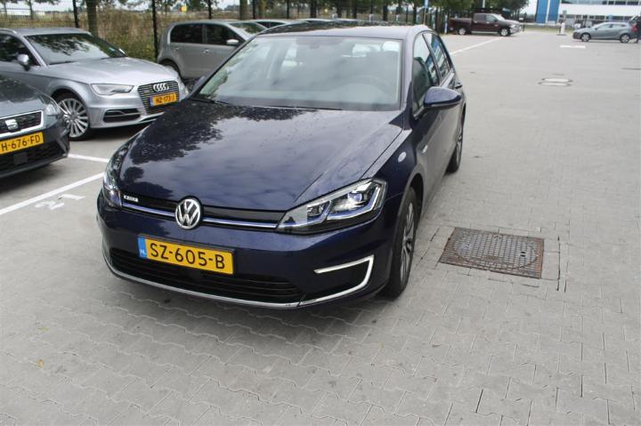 VOLKSWAGEN GOLF 2018 wvwzzzauzj8908515