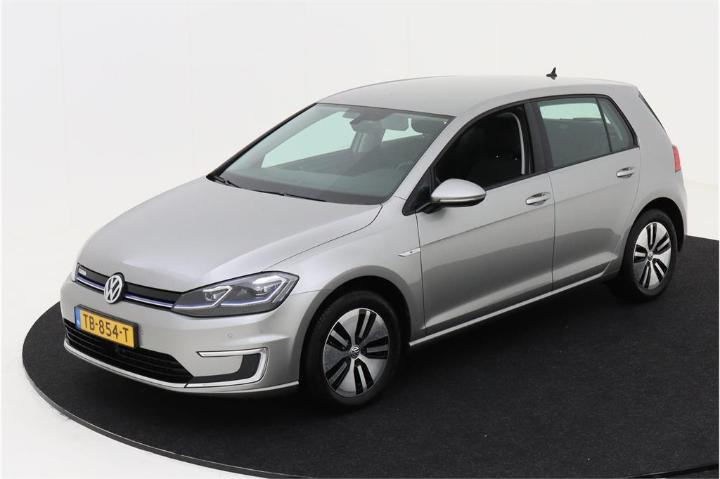 VOLKSWAGEN GOLF 2018 wvwzzzauzj8909271