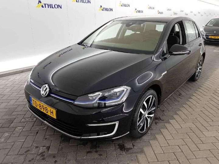 VOLKSWAGEN GOLF 2018 wvwzzzauzj8909678