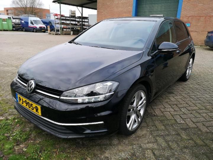 VOLKSWAGEN GOLF 2017 wvwzzzauzjp007945