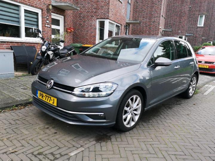 VOLKSWAGEN GOLF 2017 wvwzzzauzjp020104