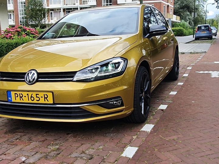 VOLKSWAGEN GOLF 2017 wvwzzzauzjp026959