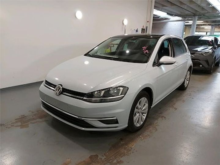 VOLKSWAGEN GOLF 2017 wvwzzzauzjp033980