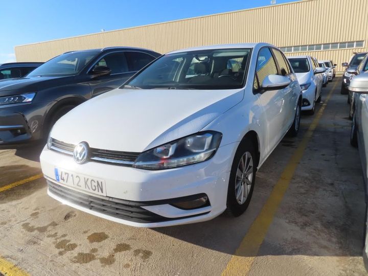 VOLKSWAGEN GOLF 2018 wvwzzzauzjp038037