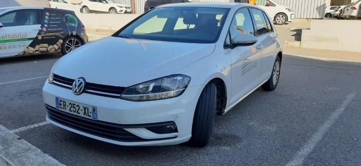 VOLKSWAGEN GOLF 2017 wvwzzzauzjp040118