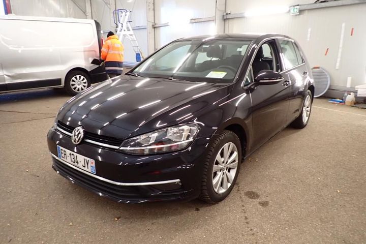 VOLKSWAGEN GOLF 2017 wvwzzzauzjp040688