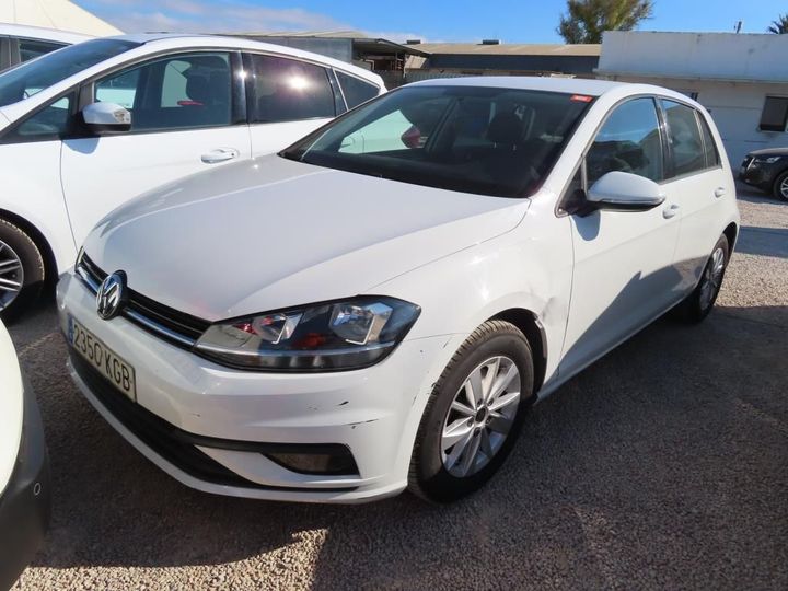 VOLKSWAGEN GOLF 2017 wvwzzzauzjp040841