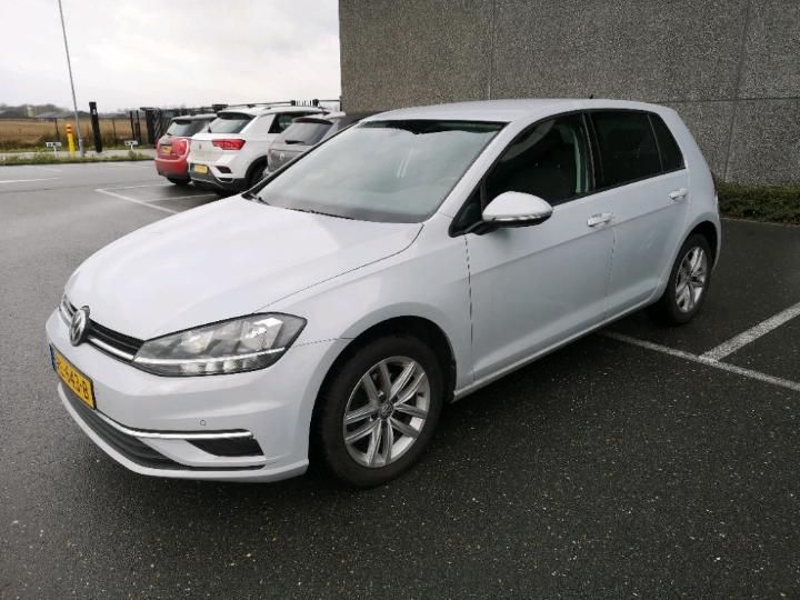 VOLKSWAGEN GOLF 2018 wvwzzzauzjp042804