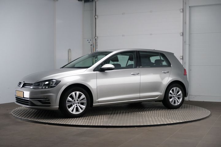 VOLKSWAGEN GOLF 2017 wvwzzzauzjp044671