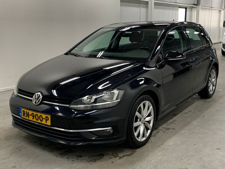 VOLKSWAGEN GOLF 2018 wvwzzzauzjp081215