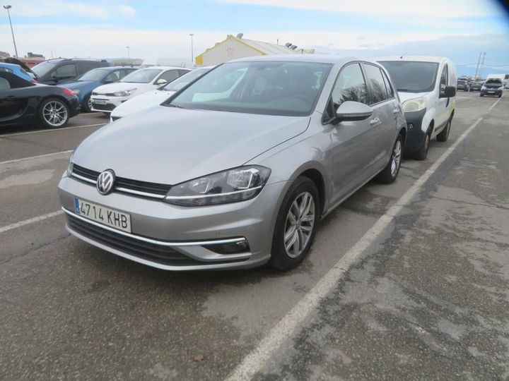 VOLKSWAGEN GOLF 2018 wvwzzzauzjp081620