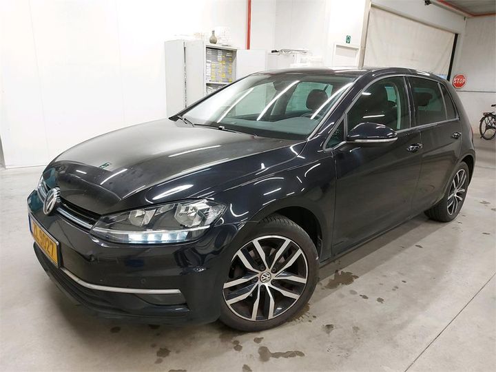 VOLKSWAGEN GOLF 2018 wvwzzzauzjp088376