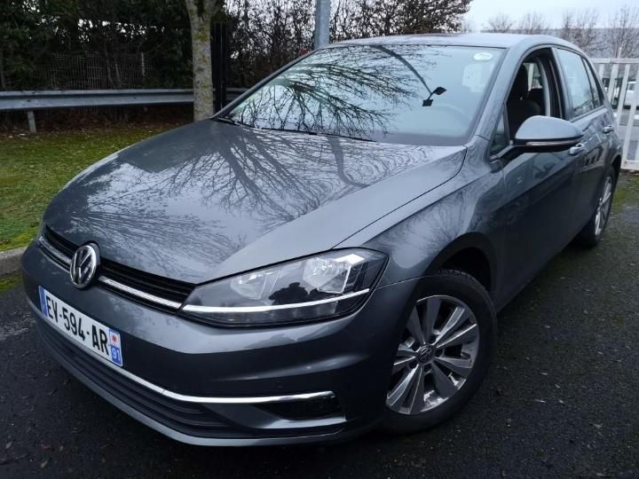 VOLKSWAGEN GOLF 2018 wvwzzzauzjp090830