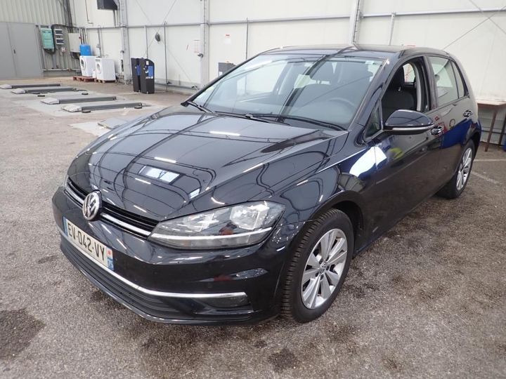 VOLKSWAGEN GOLF 2018 wvwzzzauzjp091757