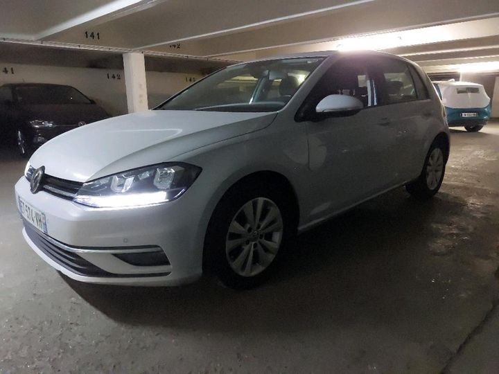 VOLKSWAGEN GOLF 2018 wvwzzzauzjp094716