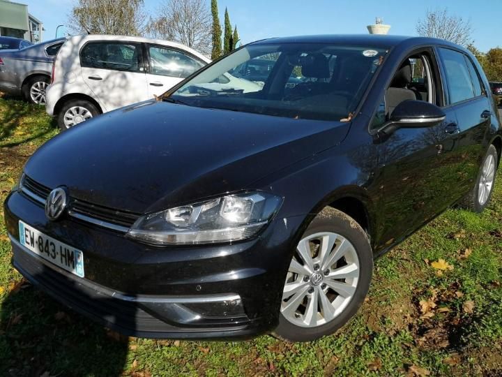 VOLKSWAGEN GOLF 2018 wvwzzzauzjp100295