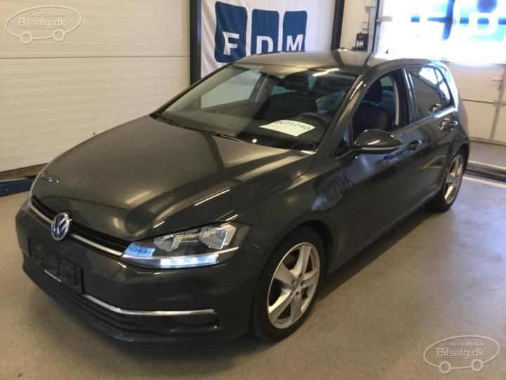 VOLKSWAGEN GOLF 2018 wvwzzzauzjp101523