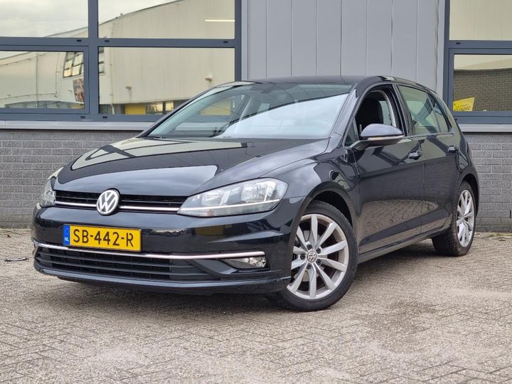 VOLKSWAGEN GOLF 2018 wvwzzzauzjp102353