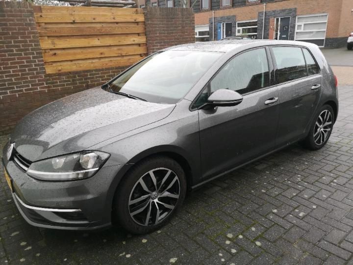 VOLKSWAGEN GOLF 2018 wvwzzzauzjp112688