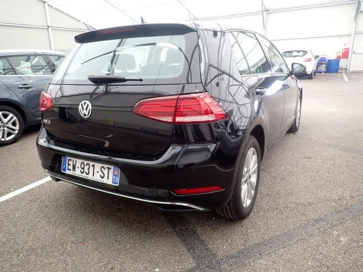 VOLKSWAGEN GOLF 2018 wvwzzzauzjp114972