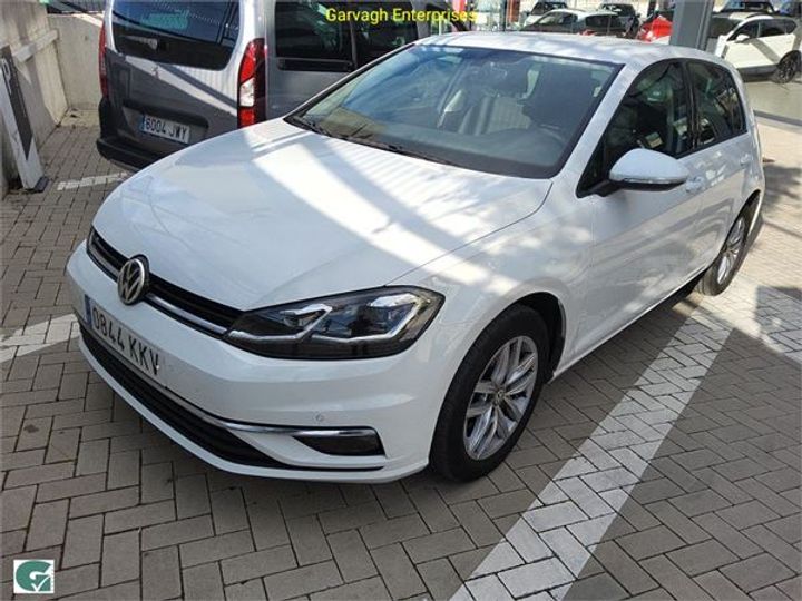 VOLKSWAGEN GOLF 2018 wvwzzzauzjp120344