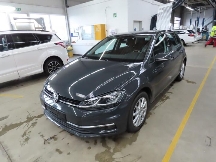 VOLKSWAGEN GOLF 2018 wvwzzzauzjp121597