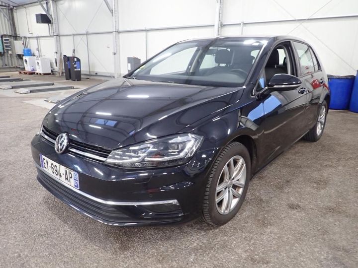 VOLKSWAGEN GOLF 2018 wvwzzzauzjp122519