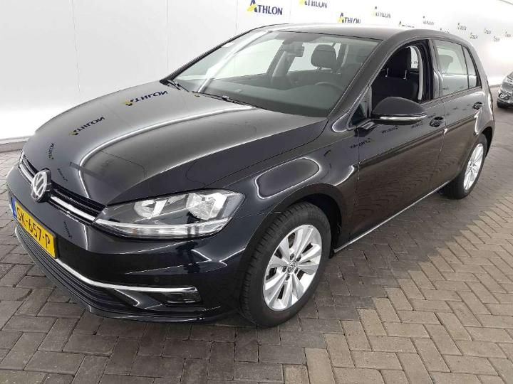 VOLKSWAGEN GOLF 2018 wvwzzzauzjp130111