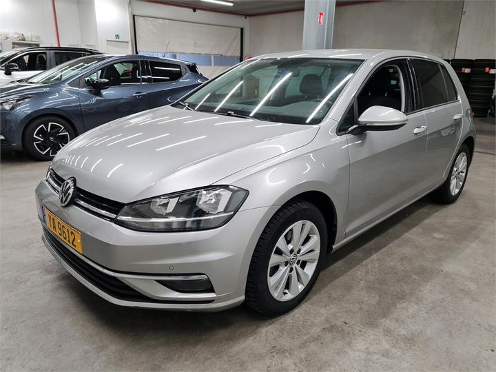 VOLKSWAGEN GOLF 2018 wvwzzzauzjp140446