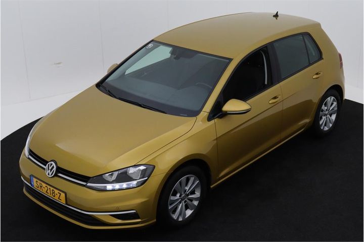 VOLKSWAGEN GOLF 2018 wvwzzzauzjp142477